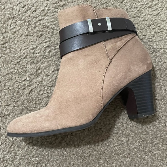 Giani Bernini Booties - Picture 7 of 12